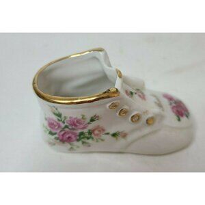 𝅺VINTAGE China White Baby Shoe Figurine Porcelain